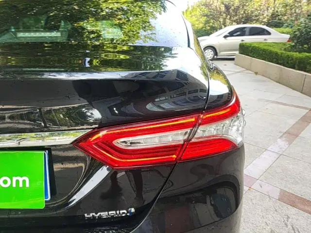 Toyota Camry — Фото автомобиля 7