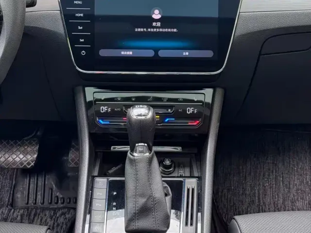Skoda Superb — Фото автомобиля 6