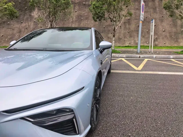 Nezha Auto Nezha S 2022 Model Pure Electric 715km RWD Grand Edition — Фото автомобиля 8