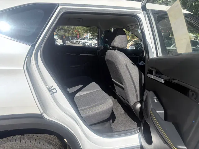 Kia Seltos — Фото автомобиля 15