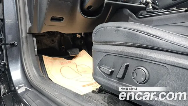 Kia Sportage Sportage 5-е поколение Дизель 2.0 2WD — Фото автомобиля 28