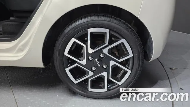 Kia RAY Новый Kia Ray Signature — Фото автомобиля 20