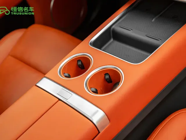 Li Auto L7 — Фото автомобиля 19