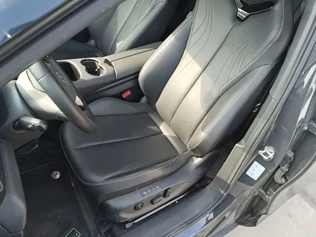 Volkswagen ID. Unyx 06 — Фото автомобиля 14