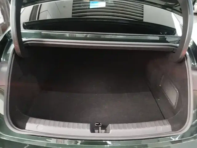 Geely Galaxy Xingyao 8 — Фото автомобиля 18