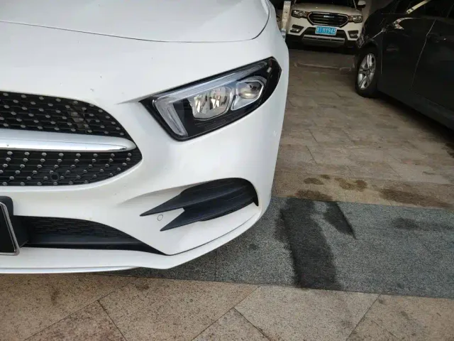 Mercedes-Benz A-Class — Фото автомобиля 2