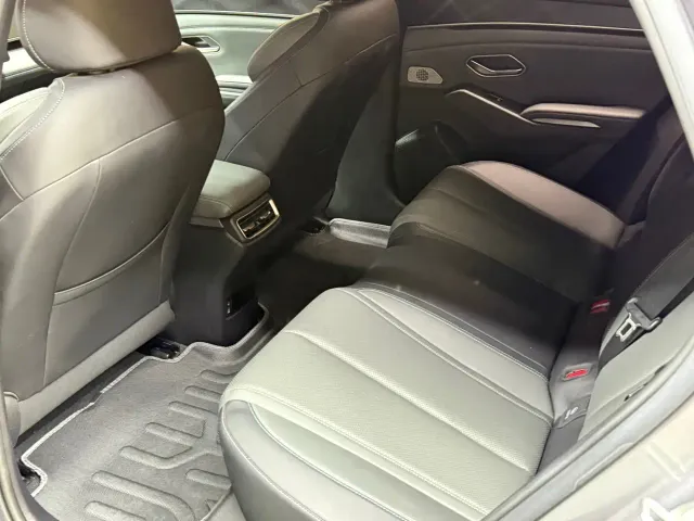 BYD Qin L — Фото автомобиля 10