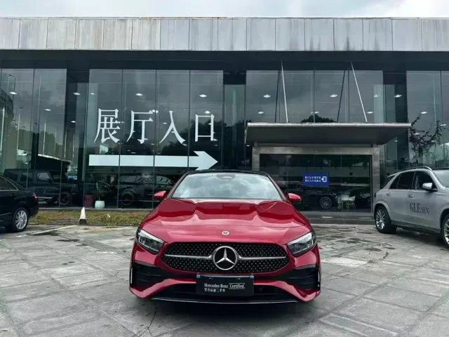 Mercedes-Benz A-Class — Фото автомобиля 2