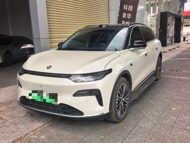 Фотография автомобиля — Leapmotor C11