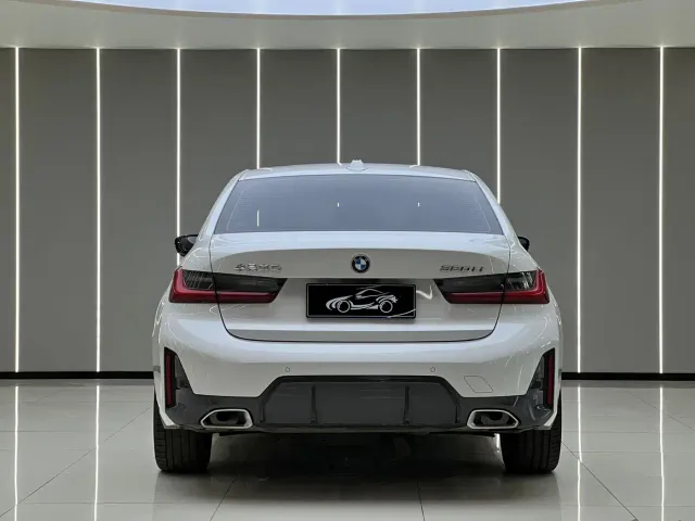 BMW 3 Series — Фото автомобиля 17