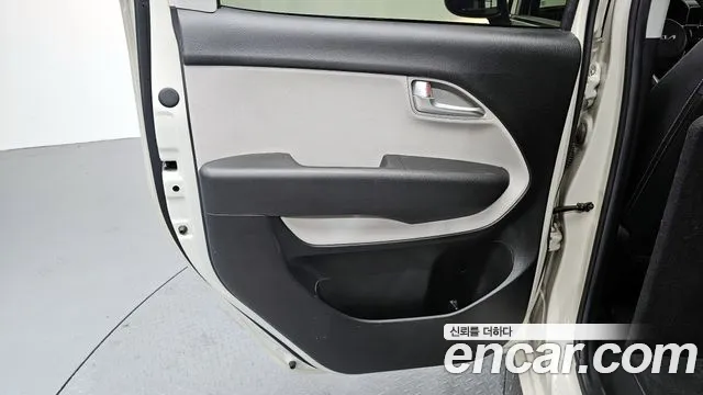 Kia RAY Новый Kia Ray Фургон — Фото автомобиля 23