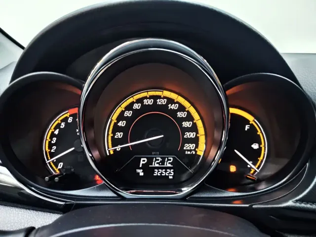 Toyota YARiS L Zhi Xuan — Фото автомобиля 10
