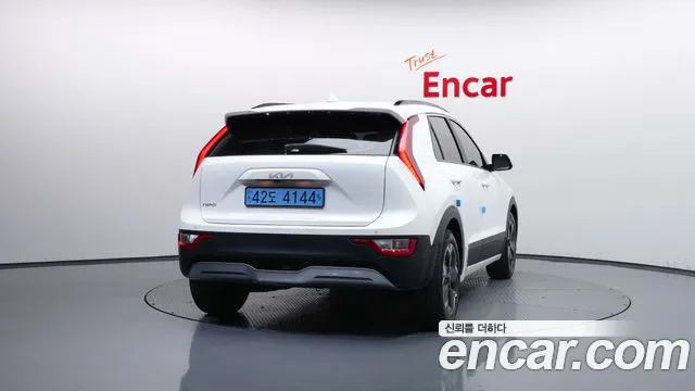Kia Niro New — Фото автомобиля 4