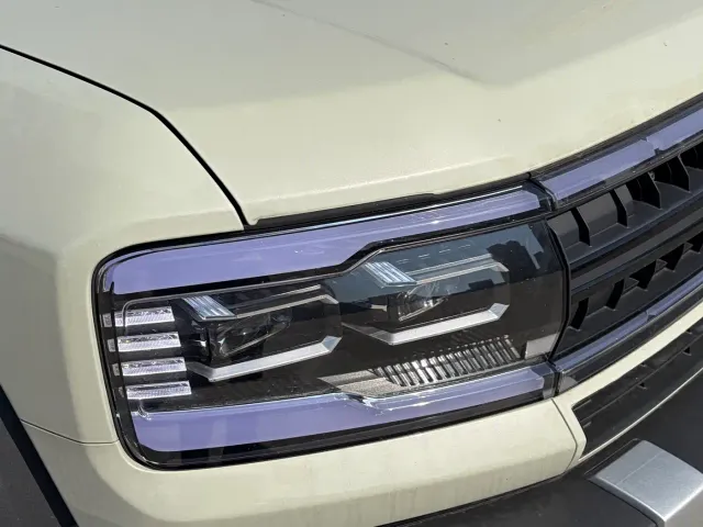 BYD FangChengBao Leopard 5 — Фото автомобиля 10