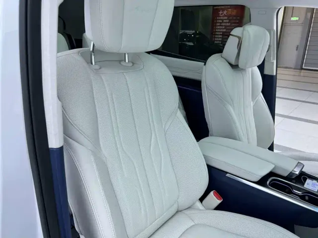 Buick Century — Фото автомобиля 24