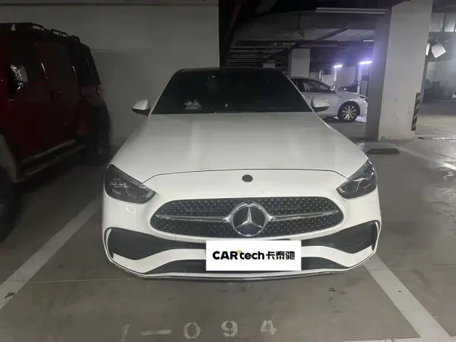 Mercedes-Benz C-Class — Фото автомобиля 2
