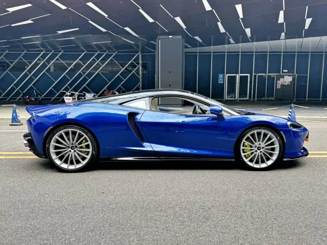 McLaren GT — Фото автомобиля 4