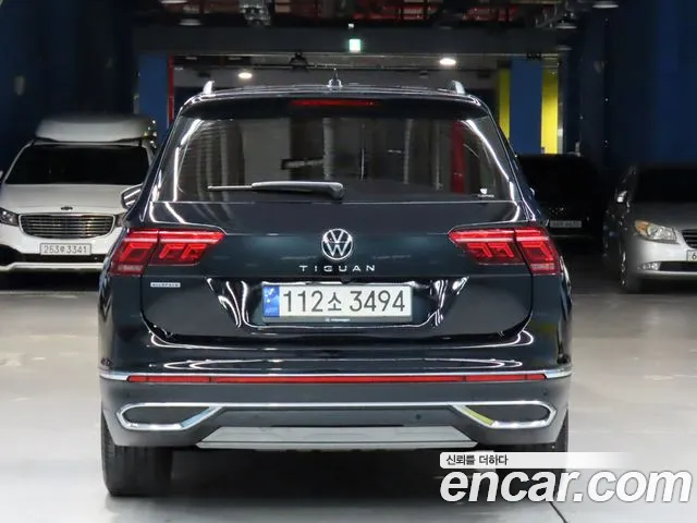 Volkswagen Tiguan — Фото автомобиля 3