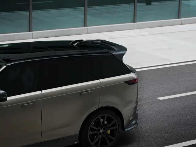 Land Rover Range Rover Sport — Фото автомобиля 4