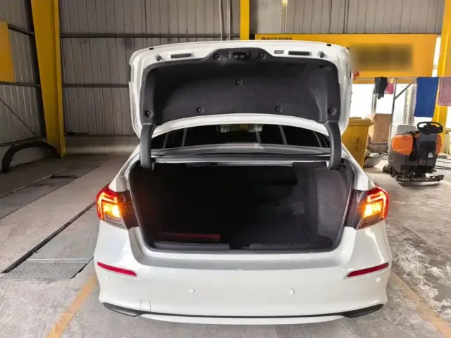 Honda Civic — Фото автомобиля 18