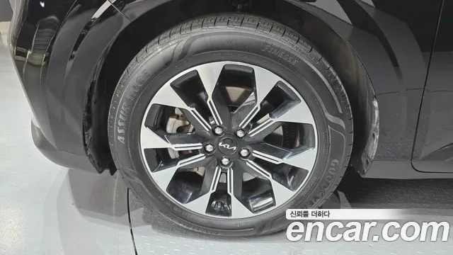 Kia Canival Carnival 4 поколение 9 мест Prestige — Фото автомобиля 5