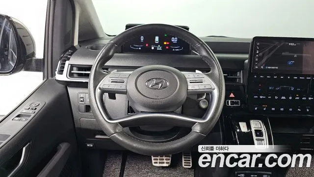 Hyundai Staria Staria Lounge 9 мест — Фото автомобиля 15