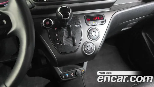 Kia RAY Новый Kia Ray Prestige — Фото автомобиля 9