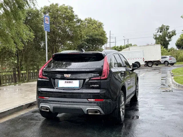 Cadillac XT4 — Фото автомобиля 9