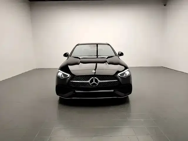 Mercedes-Benz C-Class — Фото автомобиля 2