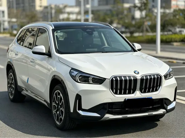 BMW X1 — Фото автомобиля 3