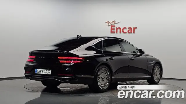 Genesis G80 Бензин 2.5 турбо AWD — Фото автомобиля 2