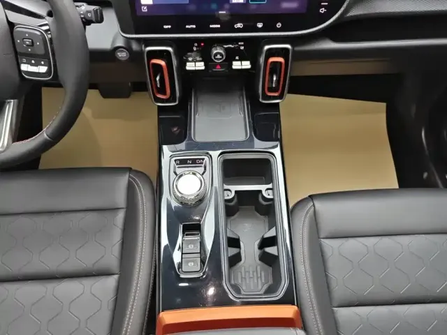 Haval Big Dog — Фото автомобиля 16