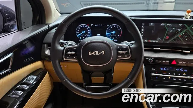 Kia Carnival Generation 4 — Фото автомобиля 13