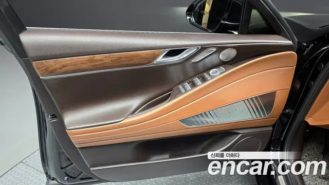 Genesis G80 Бензин 3.5 турбо AWD — Фото автомобиля 19