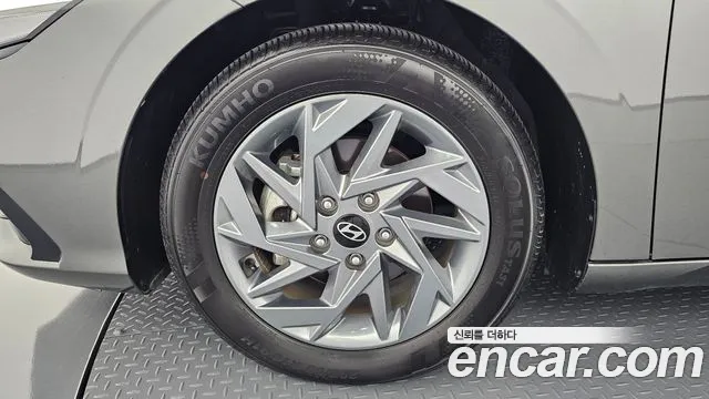 Hyundai AVANTE Новый Avante (CN7) — Фото автомобиля 5