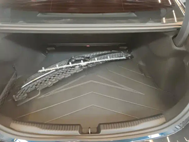 Mercedes-Benz C-Class — Фото автомобиля 4