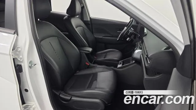 Hyundai Kona SX2 — Фото автомобиля 17