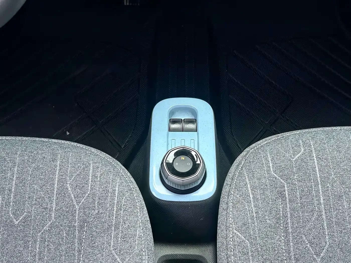 Geely Galaxy Panda 2023 Panda Mini 200km Endurance Bear — Фото автомобиля 8