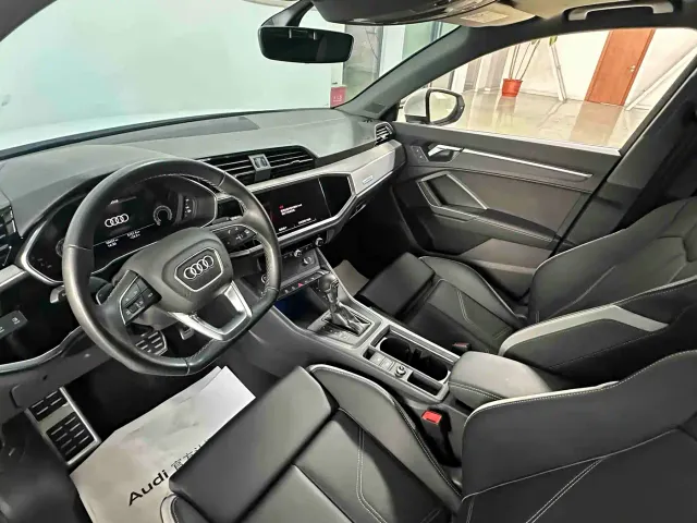 Audi Q3 — Фото автомобиля 6