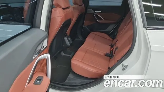 BMW X1 — Фото автомобиля 2