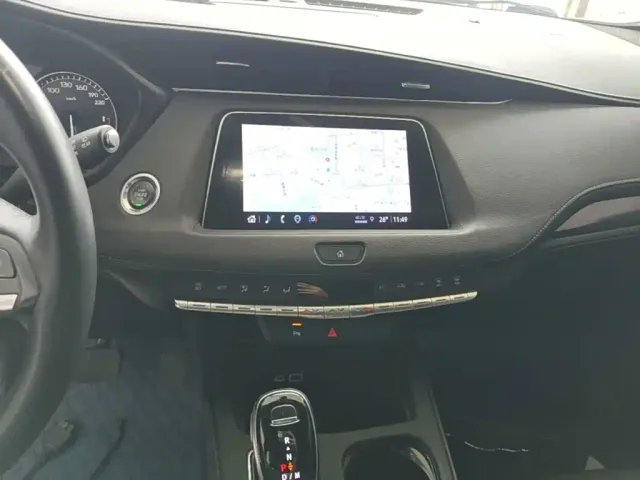 Cadillac XT4 — Фото автомобиля 12