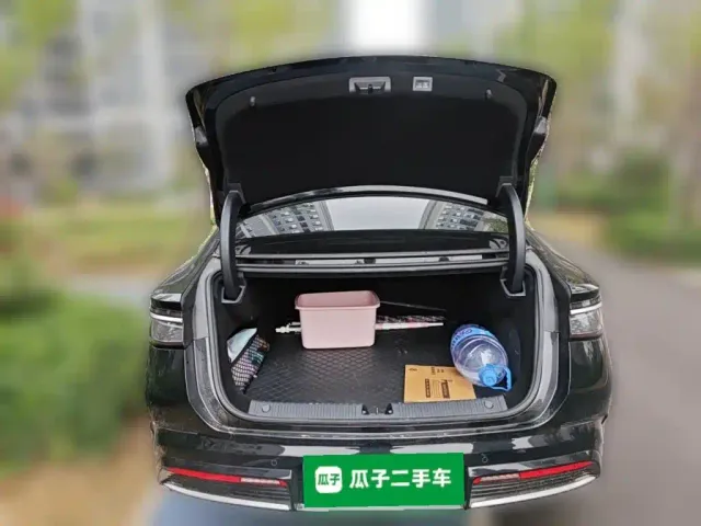 BYD Seal — Фото автомобиля 15