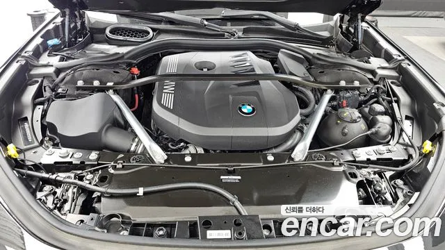 BMW 7-Series 7 серия (G70) 740i xDrive M Sport — Фото автомобиля 6