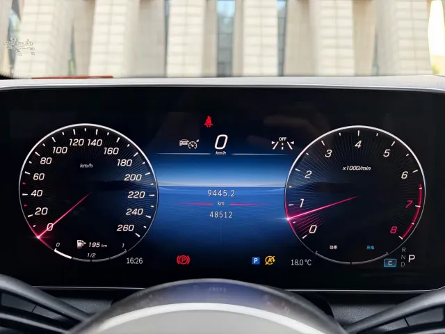Mercedes-Benz GLC-Class — Фото автомобиля 18