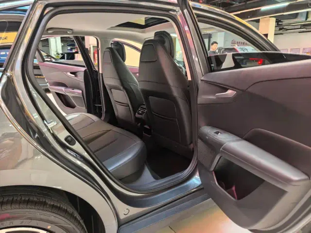Changan Eado — Фото автомобиля 8