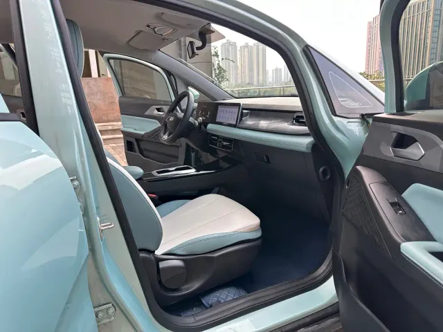 Geely Geometry E Firefly — Фото автомобиля 12