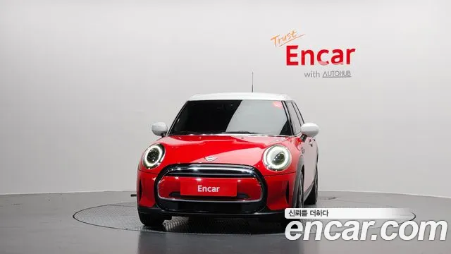 Mini Cooper Cooper 5 дверей Classic — Фото автомобиля 3