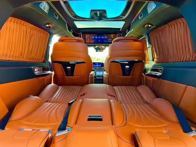 Mercedes-Benz V-Class — Фото автомобиля 7