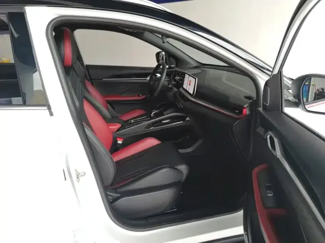 Geely Binyue 2023 Bin Yue COOL 1.5TD DCT Champion Edition — Фото автомобиля 8