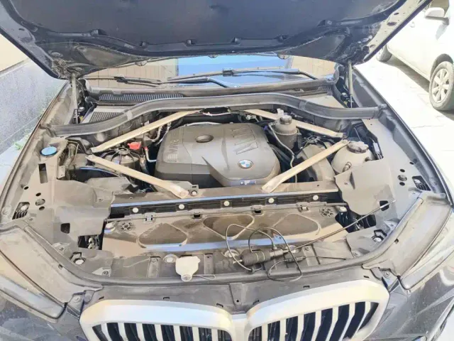 BMW X5 — Фото автомобиля 9